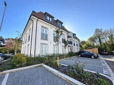 60 brighton wood, foxrock, dublin 18 d18v67c