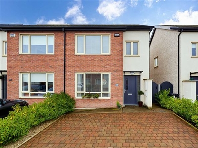 13 Park Crescent, Hansfield Wood, Clonsilla, Dublin 15, County Dublin