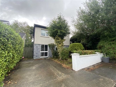 44 Highfield Grove, Clonmel, County Tipperary