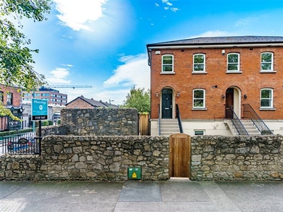 9 Lansdowne Lodge, Ballsbridge, Dublin 4