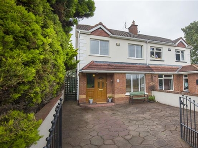 37 Earlsfort Drive, Lucan, Dublin