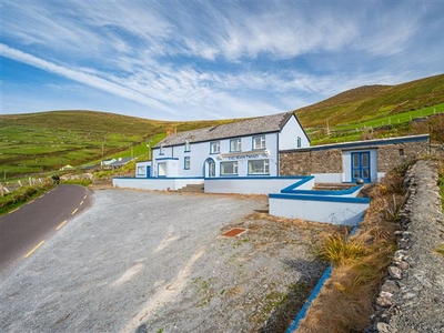 Tig Slea Head, Coumeenoole, Ventry, Kerry