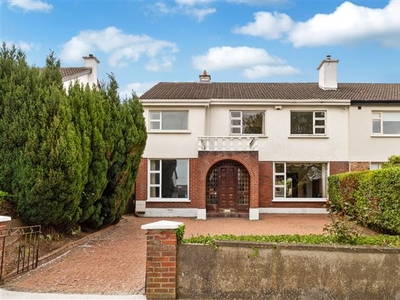 25 Pine Valley Grove, Rathfarnham, Dublin 16