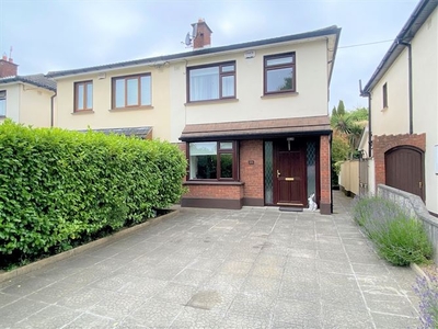 37 Woodview Park, Castleknock, Dublin 15