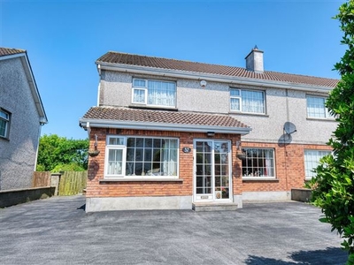 57 Ardnacassa Avenue, Ballinalee Road, Longford