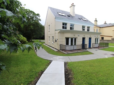 8 Clounalour Close, Tralee, Kerry