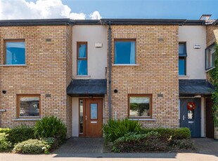 12 Hunters Grove, Hunterswood, Ballycullen, Dublin 24