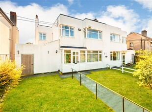 73 Dollymount Avenue, Dollymount, Dublin 3