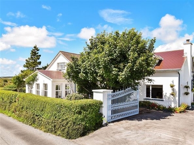 Mannin Lodge, Derrigimlagh, Ballyconneely, Galway