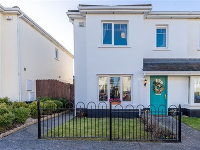 11 Holywell Row, Swords, County Dublin