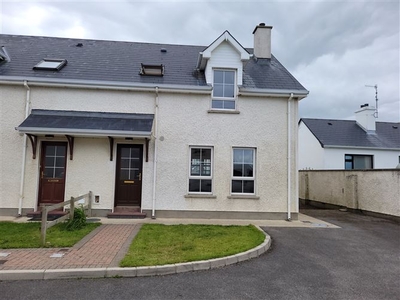 11 Sea View, Tullaghan, Leitrim