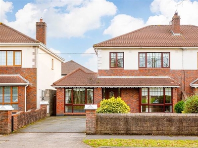 2 Weston Lawn, Lucan, Co. Dublin