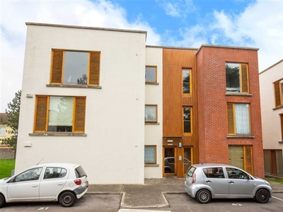 32 Fort Ostman, Dublin 12, County Dublin