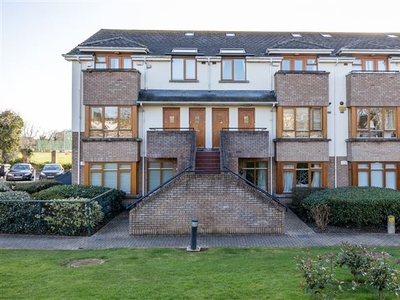 32 Mountfield Park, Malahide, County Dublin