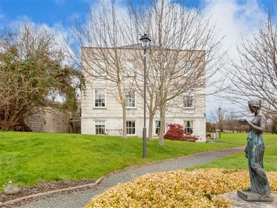 32 Old Connaught House, Old Connaught, Rathmichael, Co. Dublin