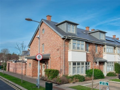 1 The Close, Hazelbrook Square, Churchtown, Dublin 14