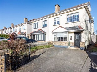 27 Woodlawn Walk, Santry, Dublin 9, County Dublin