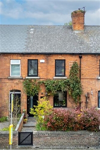 13 Woodfield Terrace , Inchicore, Dublin 8