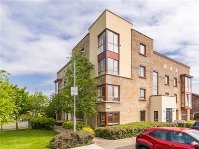 1F Belarmine Drive, Stepaside, Dublin 18