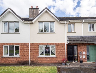 97 Towncourt, Dungarvan, Waterford