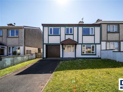 34 Meadowbank Park, Letterkenny, Donegal