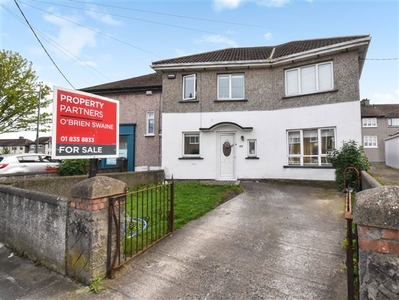 99 Collins Park, Whitehall, Dublin 9