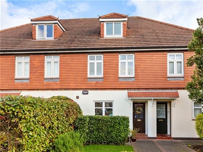 10 Hampton Crescent, St Helens Wood, Booterstown, Co. Dublin