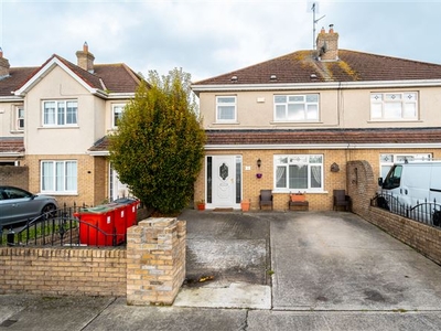 4 dunsoghly avenue, finglas, dublin 11