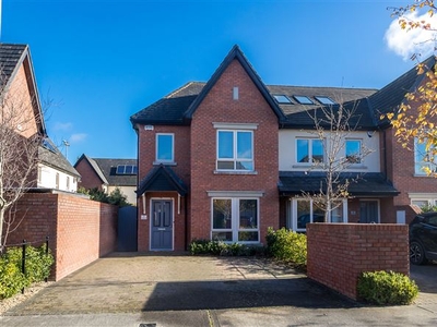 7 Coill Dubh View, Broomfield, Malahide, County Dublin