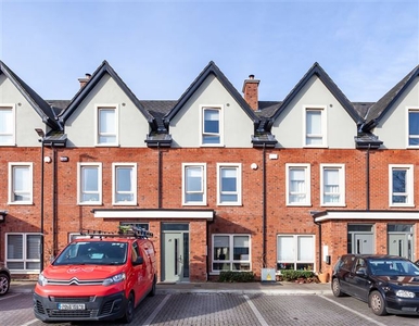 15 Leinster Square, Kildare Town, Kildare