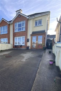 32 The Crescent, Meadowvale, Arklow, Wicklow