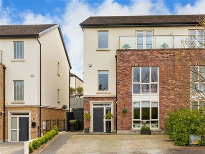 5 Blackberry Hill, Golf Lane, Carrickmines, Dublin 18