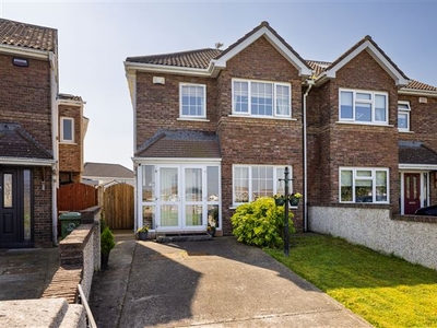 70 Bunbury Gate Crescent, Swords, County Dublin