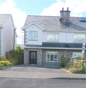 8 Riverdale , Cahir, Tipperary