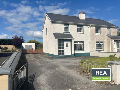 7 Oaklawn Drive Racecourse Road, Roscommon Town