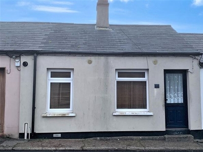 64 Mount Sion Avenue, Waterford City, Co. Waterford