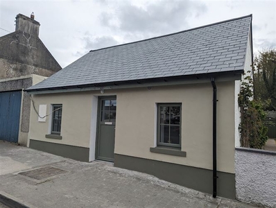 Chapel Street, Toomevara, Nenagh, Co. Tipperary