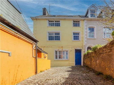 Top Floor Apartment, Craig House, Kinsale, Co. Cork