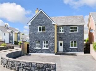 76 Creig Na Coille, Station Road, Oughterard, Co. Galway