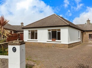 17 Fairyhill, Newtownpark Avenue, Blackrock, County Dublin