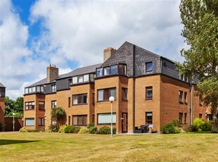 33 Radcliffe Apartments, Binn Eadair View, Sutton, Dublin 13