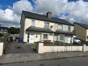 45 The Meadows, Ballaghaderreen, Roscommon