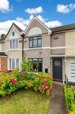 8 Annamoe Terrace , Cabra, Dublin 7