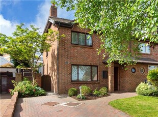 97 Merrion Park, Blackrock, Co. Dublin