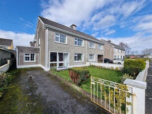 33 Collins Park, Ennis, Co. Clare