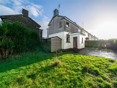 2 Pearse Terrace, Westport, Mayo