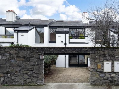 3 Heytesbury Court, Ballsbridge, Dublin 4