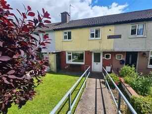 2 Dan Desmond Terrace, Carrigaline, Cork