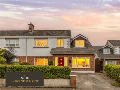 10 The Hall, Curragh Grange,, Newbridge, Kildare