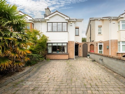 16 Rochfort Park, Lucan, Dublin